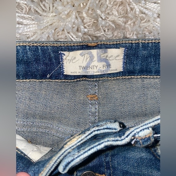 We The Free Womens Sabrina Distressed Button Fly Jeans Free People Size 25 - Picture 4 of 7